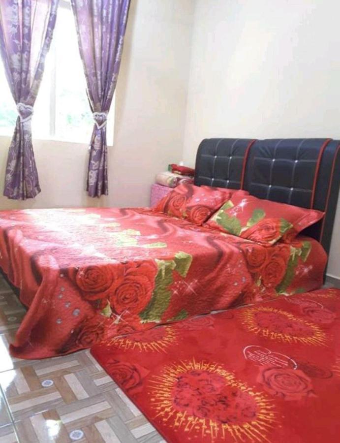 Nor Su Homestay Alor Gajah Eksteriør bilde